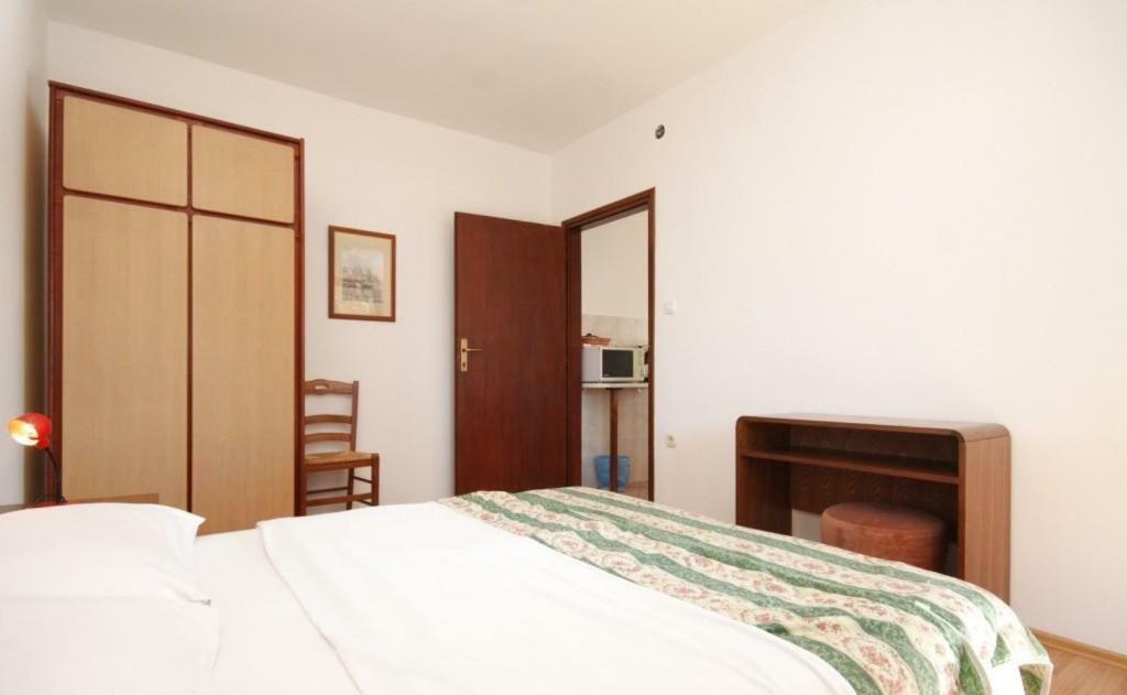 Apartment Radovan Poreč Exterior foto