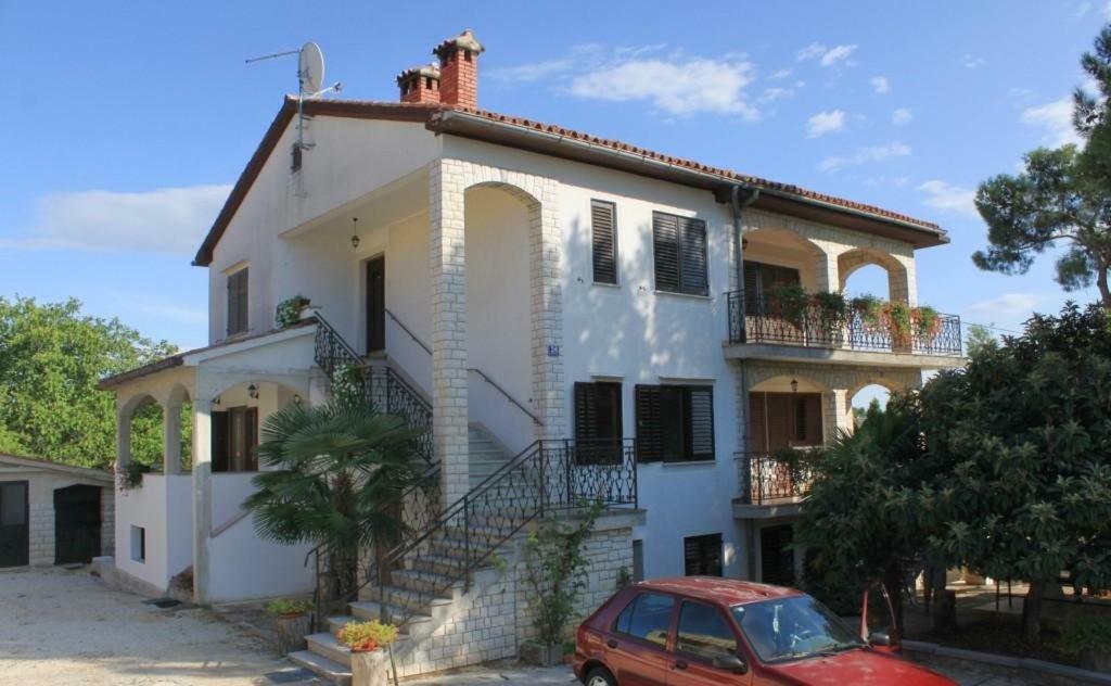 Apartment Radovan Poreč Exterior foto